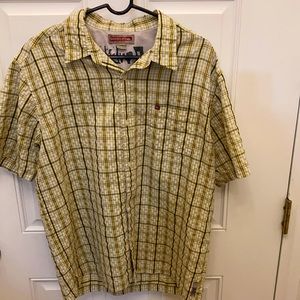 Men’s large quicksilver button down casual shirt yellow and forest green color
